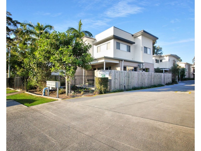 4/38 Pittwin Road South, Capalaba QLD 4157