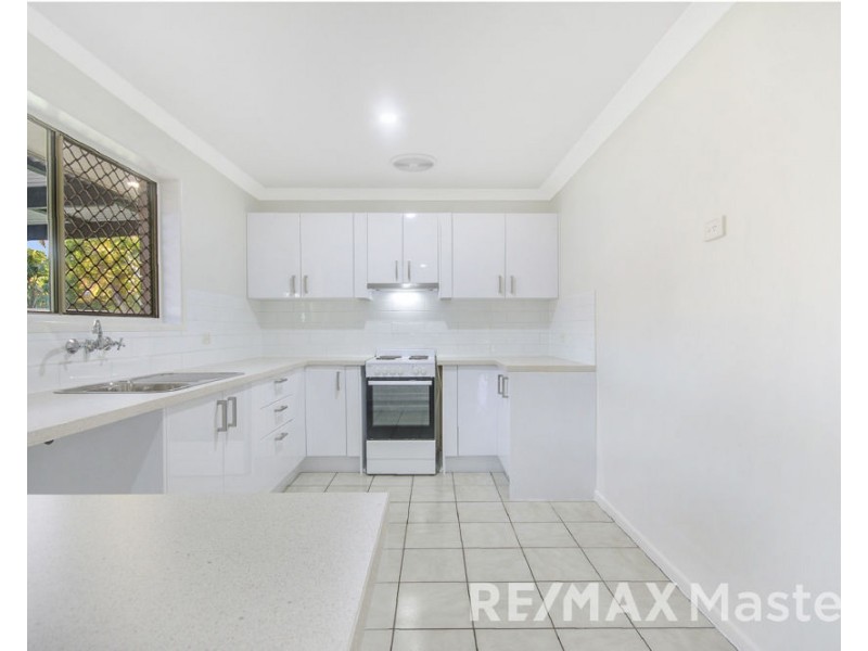 6 Belford Street, Boronia Heights QLD 4124