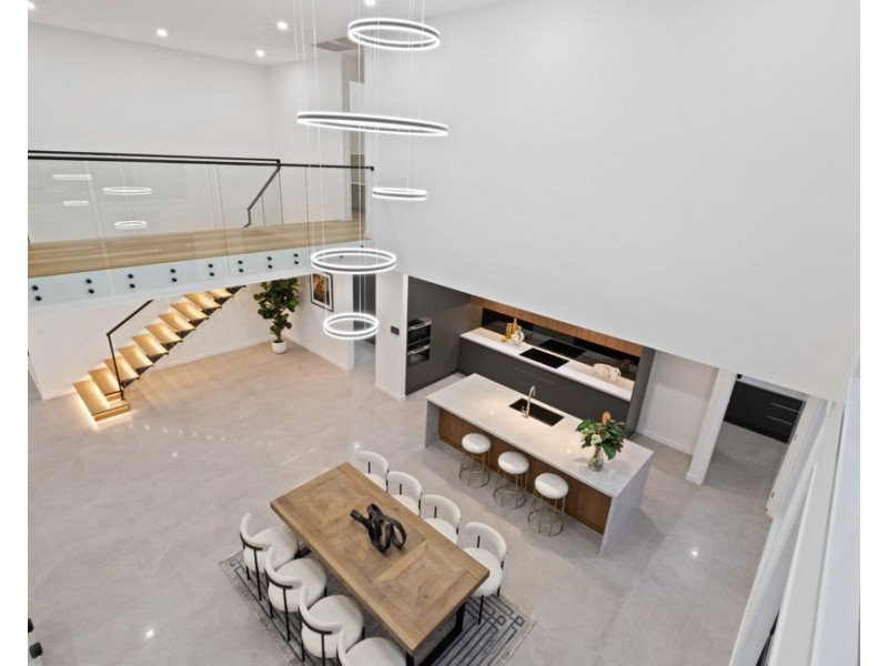 8 RENNIKS ST, Sunnybank QLD 4109