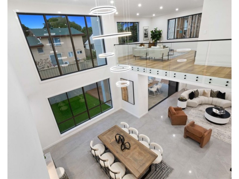 8 RENNIKS ST, Sunnybank QLD 4109