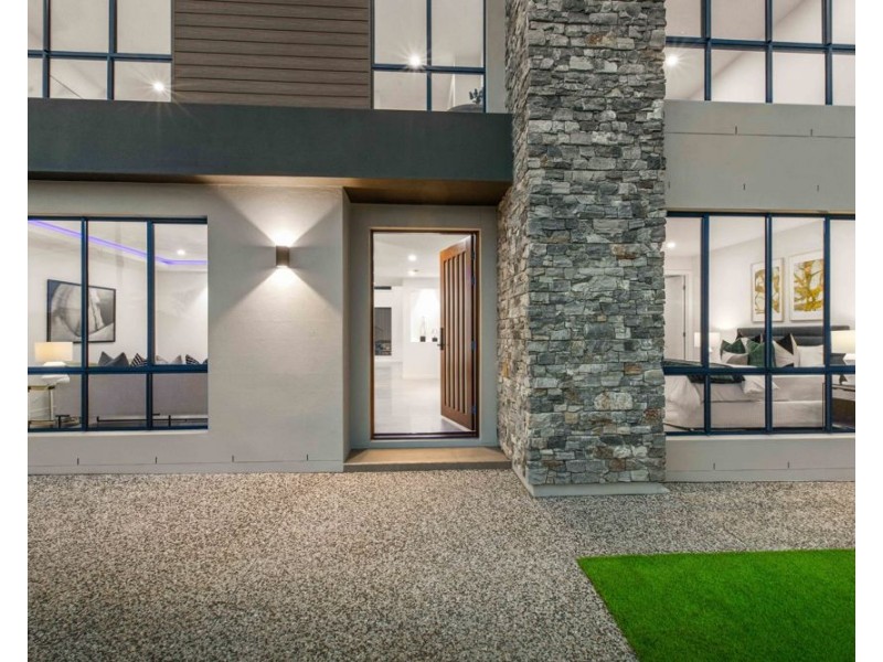 8 RENNIKS ST, Sunnybank QLD 4109