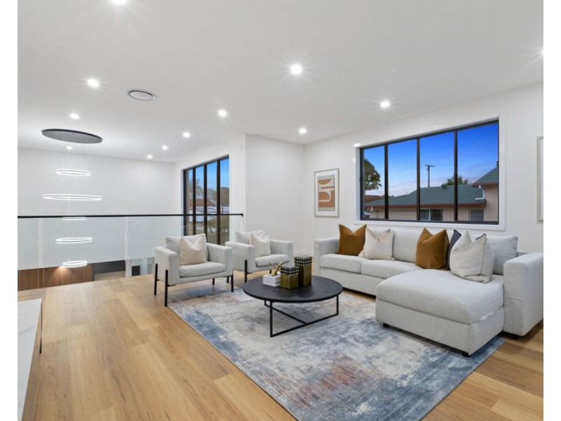 8 RENNIKS ST, Sunnybank QLD 4109