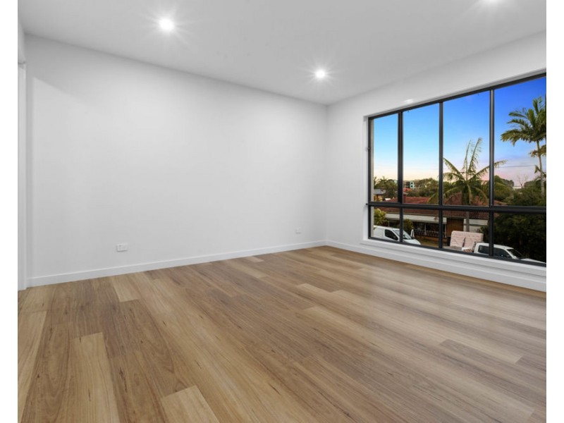 8 RENNIKS ST, Sunnybank QLD 4109