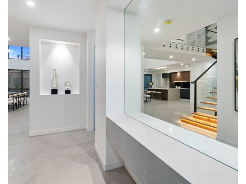 8 RENNIKS ST, Sunnybank QLD 4109