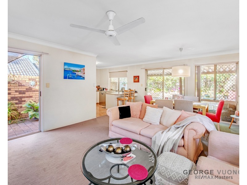 32 Flinders Cres, Forest Lake QLD 4078