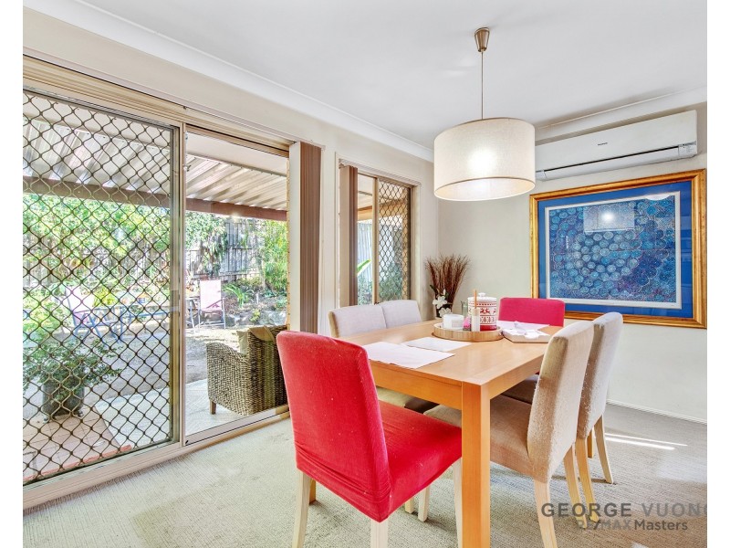 32 Flinders Cres, Forest Lake QLD 4078