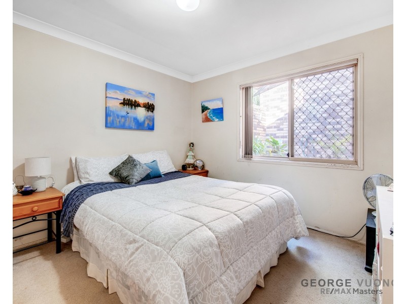 32 Flinders Cres, Forest Lake QLD 4078