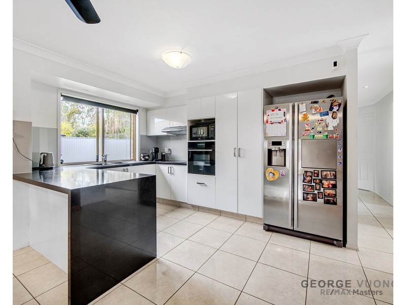 51 Central St, Forest Lake QLD 4078