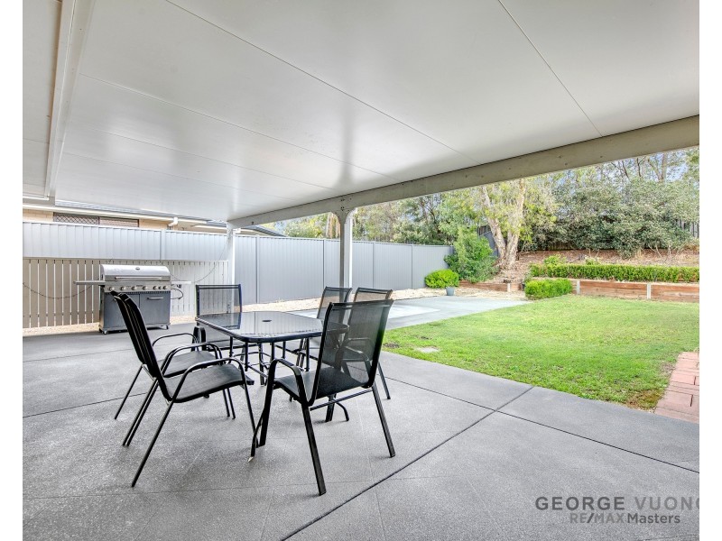 51 Central St, Forest Lake QLD 4078