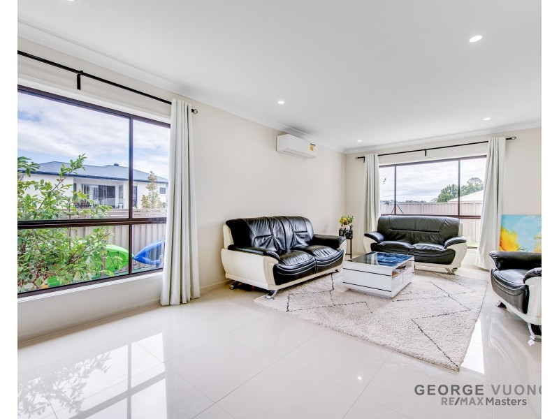 16 Rise Pl, Heathwood QLD 4110