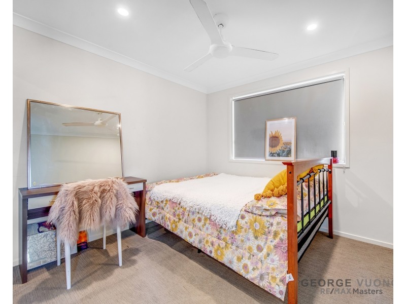 16 Rise Pl, Heathwood QLD 4110