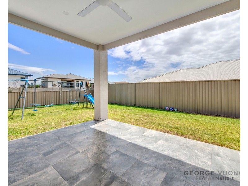 16 Rise Pl, Heathwood QLD 4110