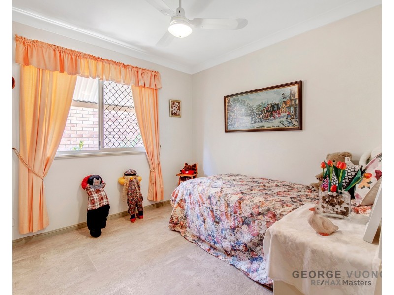 21 Oldbury Pl, Forest Lake QLD 4078