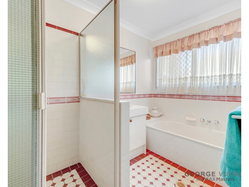 21 Oldbury Pl, Forest Lake QLD 4078