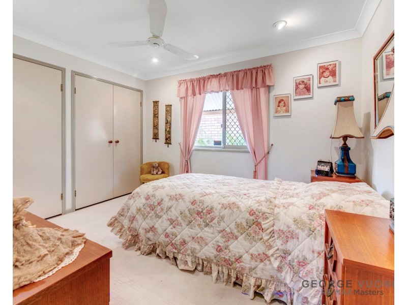 21 Oldbury Pl, Forest Lake QLD 4078