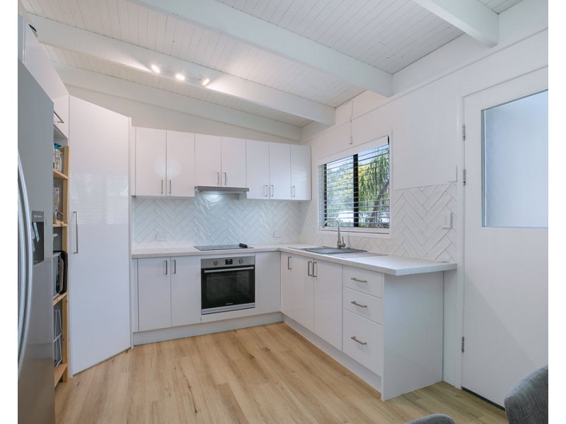 8/24 Ariel Avenue, Kingston QLD 4114