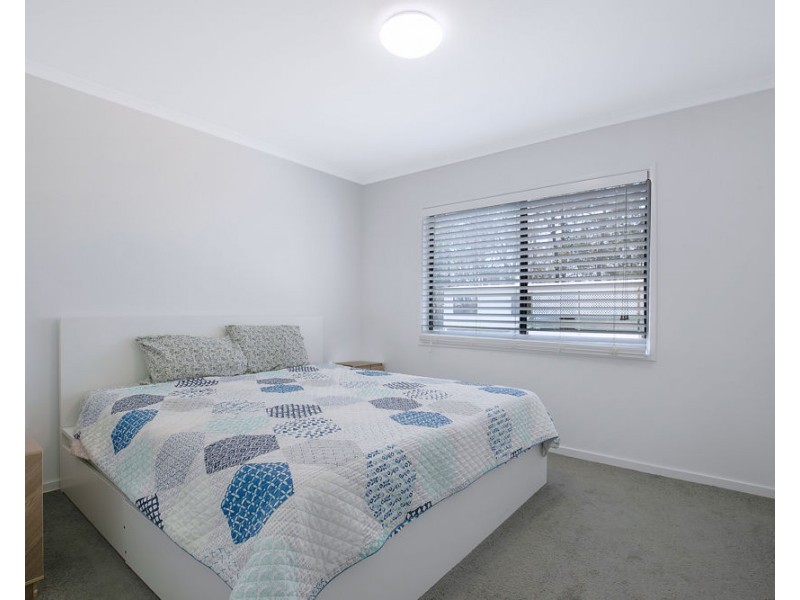 8/24 Ariel Avenue, Kingston QLD 4114
