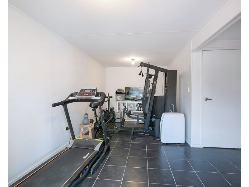 8/24 Ariel Avenue, Kingston QLD 4114