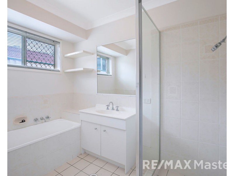 36 Moreton St, Boronia Heights QLD 4124