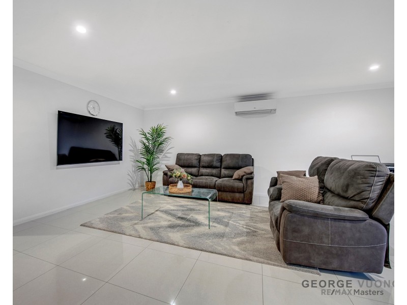 10 Kintore St, Heathwood QLD 4110