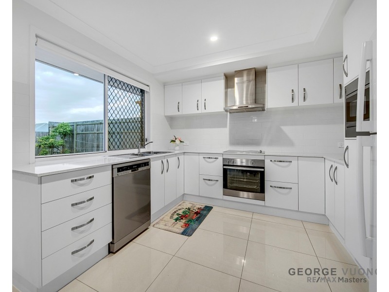 10 Kintore St, Heathwood QLD 4110