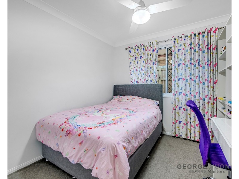 10 Kintore St, Heathwood QLD 4110