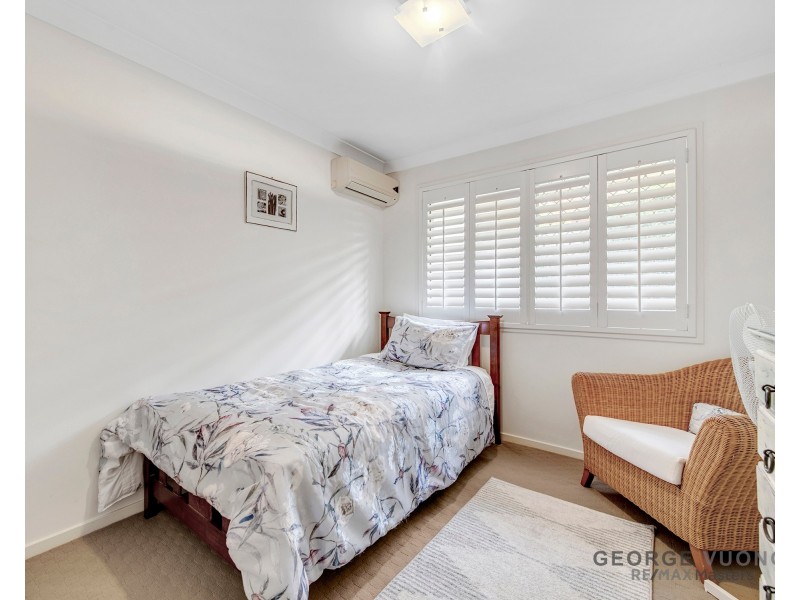 5 Moran Cres, Forest Lake QLD 4078