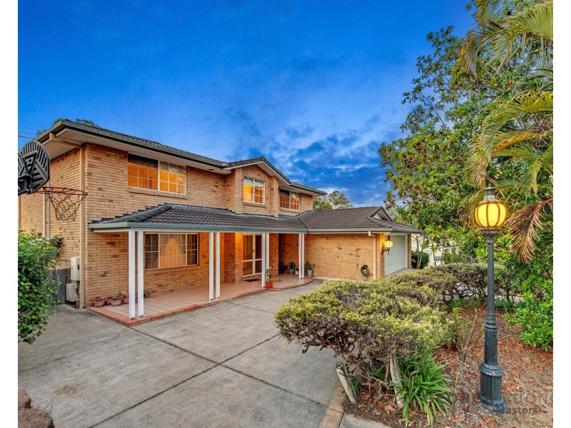 10 Settlers Cct, Forest Lake QLD 4078