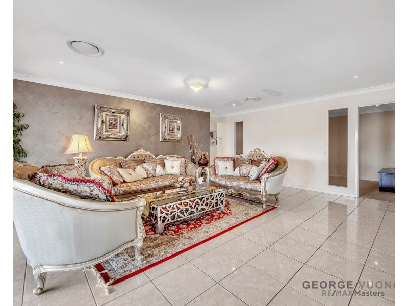 27 Colebrook Cres, Doolandella QLD 4077