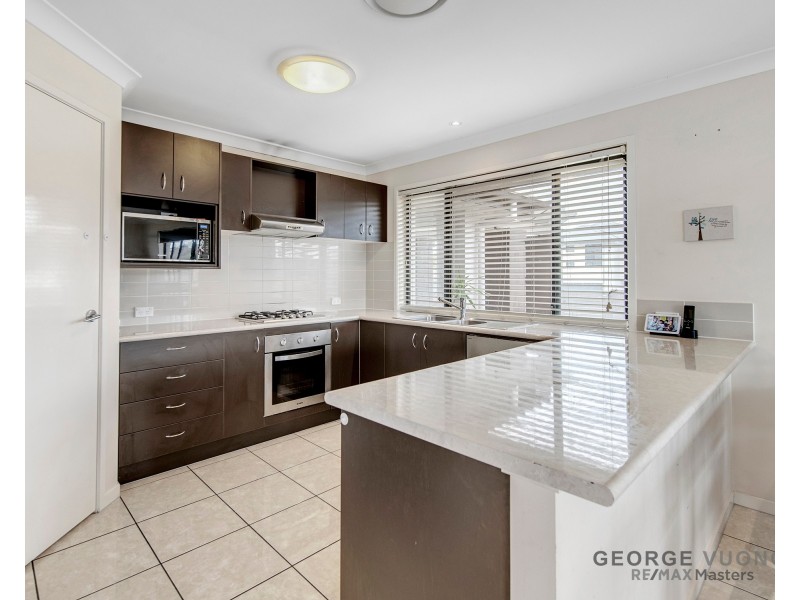 27 Colebrook Cres, Doolandella QLD 4077