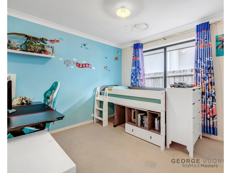 27 Colebrook Cres, Doolandella QLD 4077