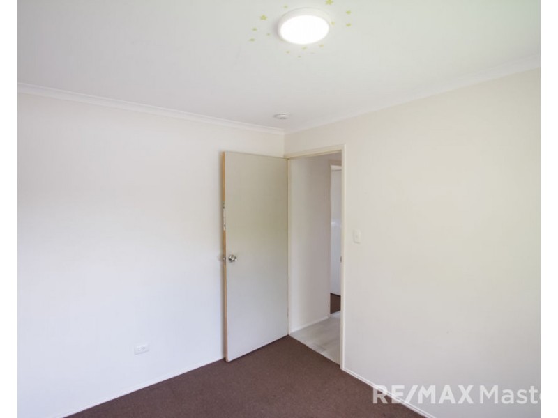 30 Rinto Drive, Eagleby QLD 4207