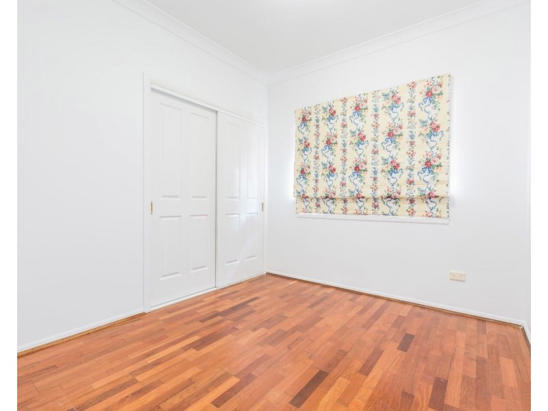 26 Glasshouse Cr, Forest Lake QLD 4078