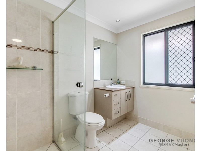 62 Giancarlo Cres, Doolandella QLD 4077