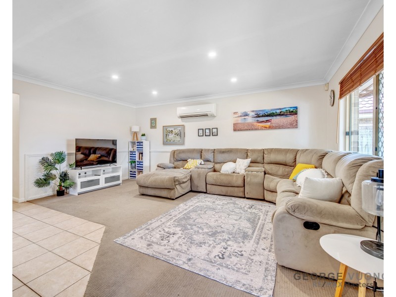 37 Augusta Cres, Forest Lake QLD 4078