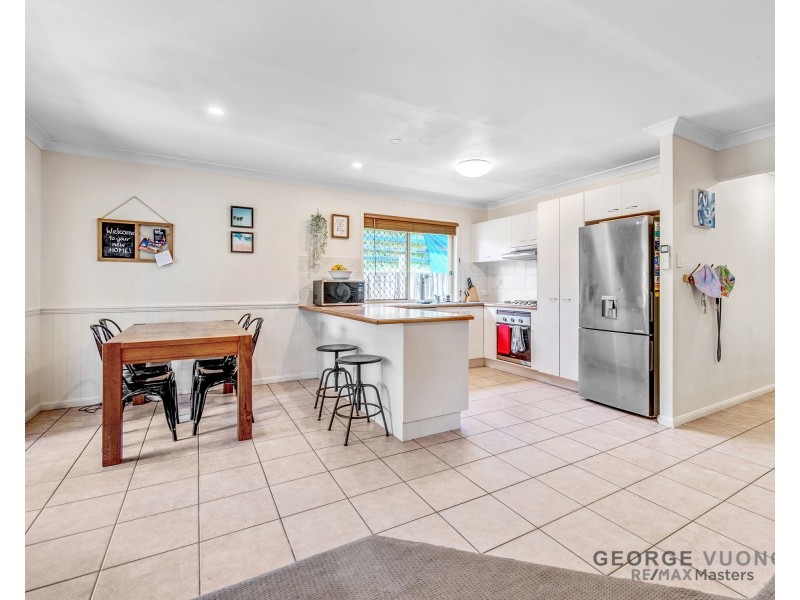 37 Augusta Cres, Forest Lake QLD 4078