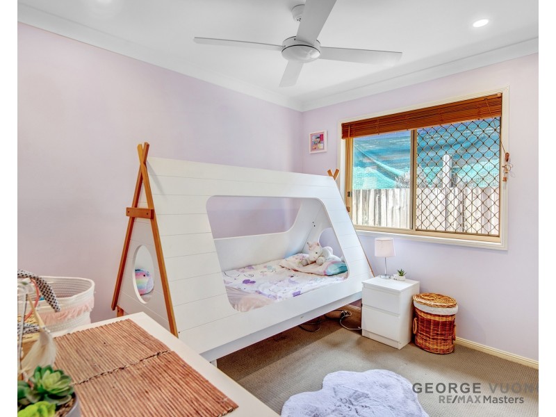 37 Augusta Cres, Forest Lake QLD 4078