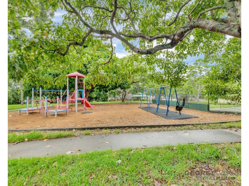 7 Gracemere Pl, Forest Lake QLD 4078