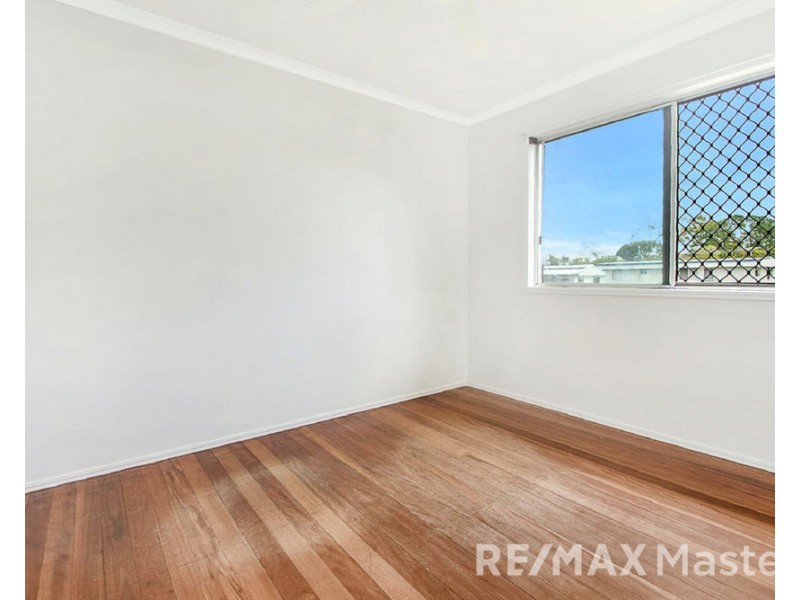 7 Waratah Dr, Crestmead QLD 4132