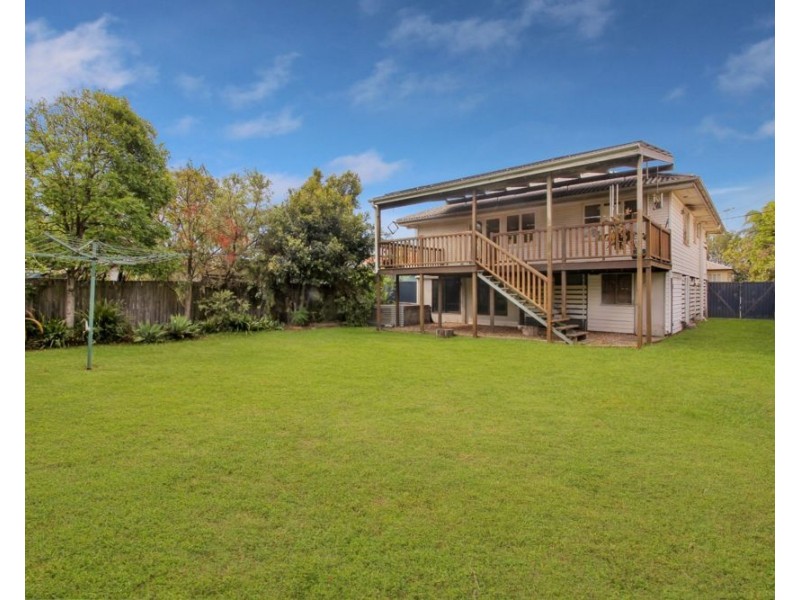 11 Amaroo Street, Archerfield QLD 4108