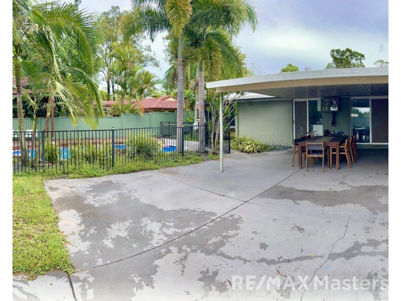 9 Beaufront Pl, Forest Lake QLD 4078