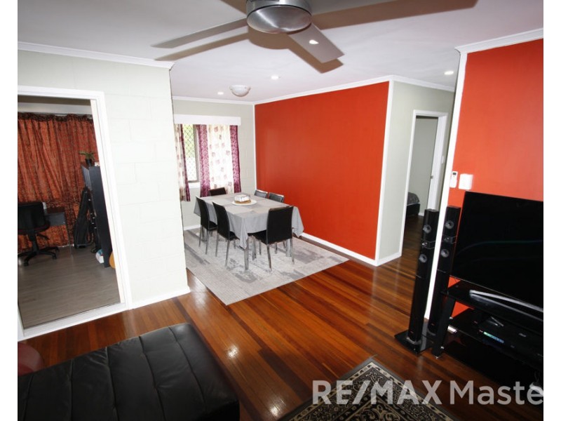 2 Wray Street, Acacia Ridge QLD 4110