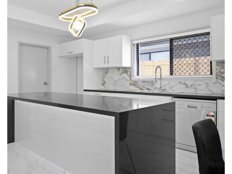 35 Redhead St, Doolandella QLD 4077