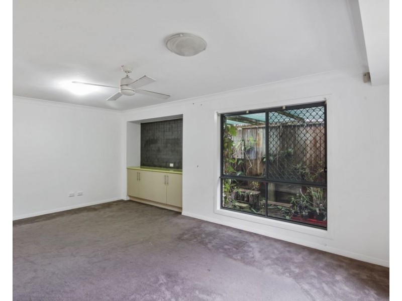 41 Mountain View Crescent, Mount Warren Park QLD 4207