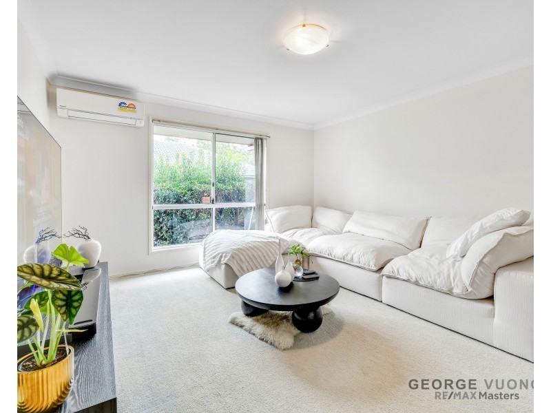 10 Drake Pl, Forest Lake QLD 4078