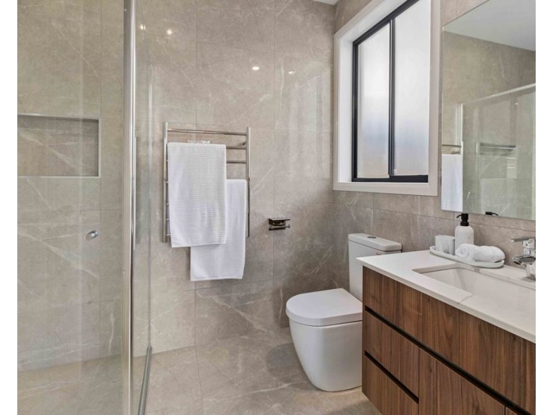 16 HEADLAND ST, Sunnybank QLD 4109