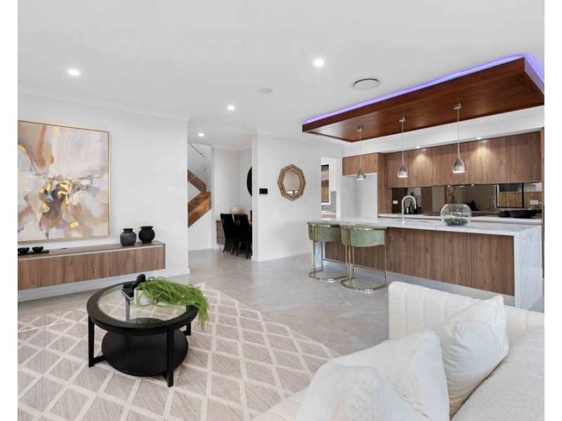 16 HEADLAND ST, Sunnybank QLD 4109