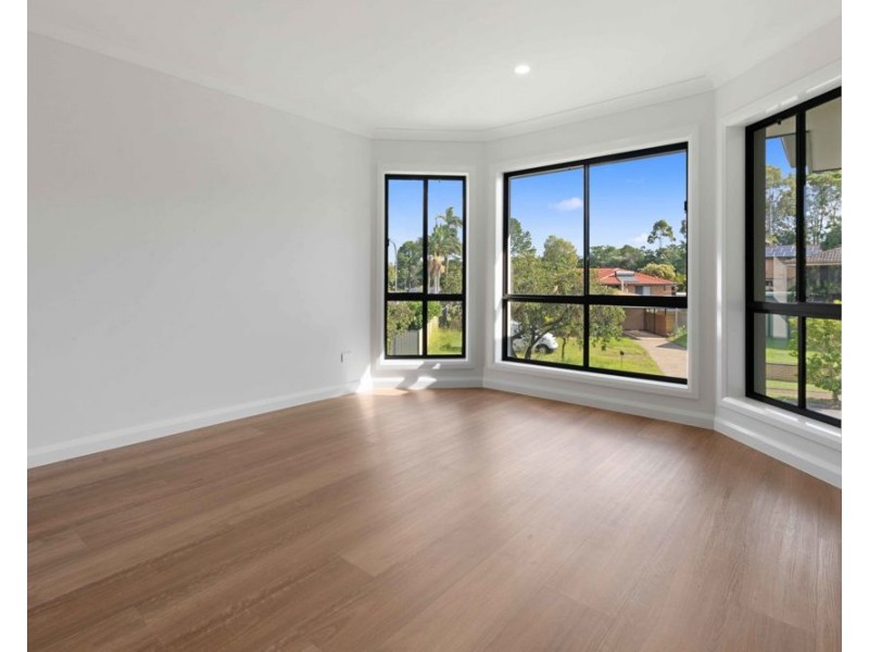 16 HEADLAND ST, Sunnybank QLD 4109