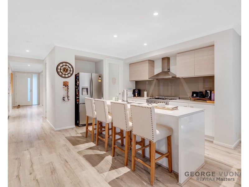 27 Skyline St, Heathwood QLD 4110