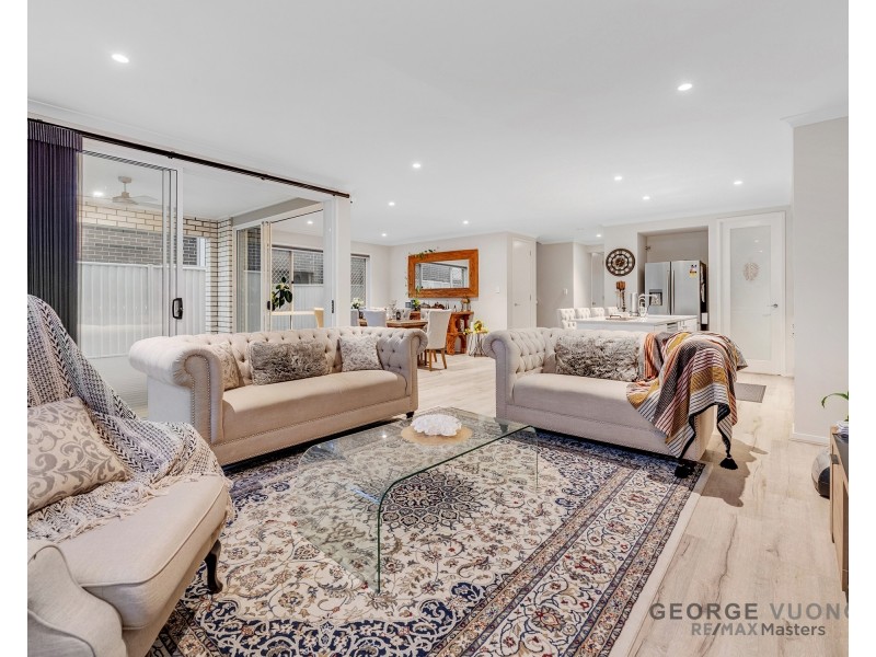 27 Skyline St, Heathwood QLD 4110